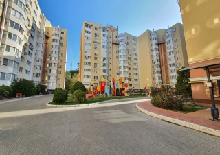 Bloc Nou! NEW CITY! Sec. Râșcani, sec. Bogdan Voievod, 2 camere + living. Euroreparație! Mobilat Complet!!!