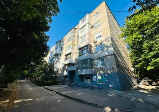 Parc! Sec. Râșcani, str. Florilor, 2 camere. Reparație Medie! De mijloc! Incalzire Autonoma!!!15
