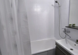 Apartament cu 2 camere 55 m210