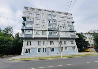 Se vinde apartament cu 1 camera + living, amplasat în sec. Râșcani, pe str. Andrei Saharov.