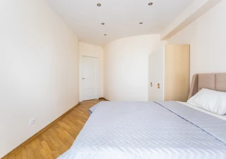 Chirie apartament ultracentral cu 3 dormitoare – str. Mihai Eminescu4