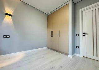 Sec. Riscani, strada Matej Basarab, 2 camere + living! Reparație Euro. Bilaterala.2
