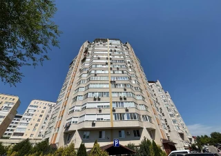 Bloc Nou. Parc UTM. Sec. Riscani. 1 camera + living. Euroreparatie!!!6