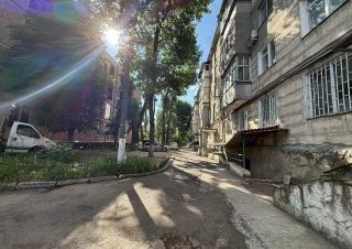 Apartament cu 3 camere