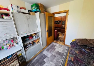 Posta Veche, str. Magda Isanos. 4 camere. Reparatie Medie. Mobilat!!!13