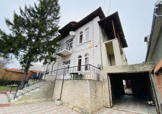 Casă cu 2 Nivele în zonă ecologică, 180 m. p+ 4,6 ari. Sec. Posta Veche!!!7