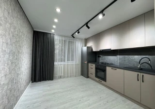 Sec. Riscani, str. Miron Costin! Apartament cu 2 camere + living! Euroreparatie! Mobilat Complet! Parc Avgan!!!4