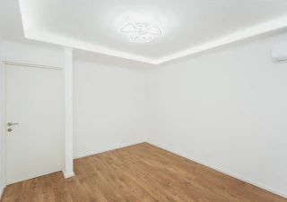 Prima Linie! Sec. Riscani, str. Bogdan Voievod 2 seria 135.12