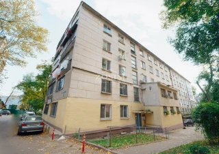 1 camera + living | Riscani10