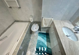 Продается квартира – 2 комнаты + гостиная, 85 кв., ул. Страдэла Студенцилор, сектор Почта Веке.9