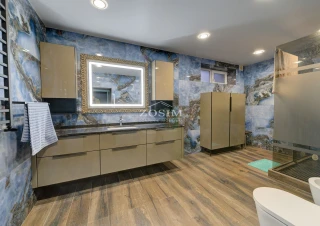 3 dormitoare / living spatios / Bazin15