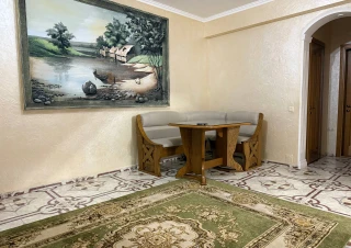 Chirie apartament. Buiucani, bd. Alba Iulia 77/5. 2 camere + living!!!7