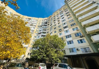 Prima Linie! bd. Moscova, sec. Râșcani, 2 camere. Reparație Cosmetica! Mobilat!3