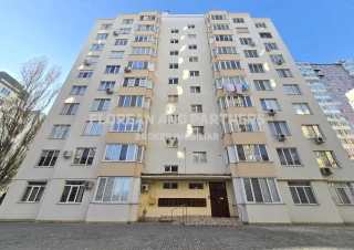 Doua camere cu Living! 84m2. NOU!