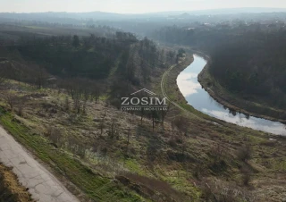 Teren cu priveliste | Pascani