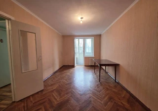 Parc Avgan! Sec. Riscani, str. Miron Costin. 2 camere. Bilaterala! Necesita Reparatie!!!8