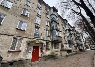 Parc! Sec. Riscani, str. Kiev. 2 camere! Necesita Reparatie!!!