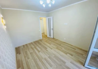 Parc! Sec. Riscani, str. Florilor. 2 camere + Living. Euroreparatie!!!4