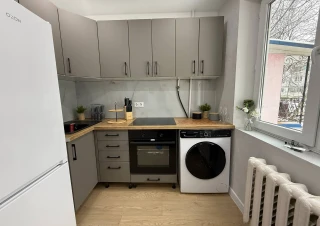 Parc! Sec. Buiucani, str. Nicolae Costin. 2 camere + Living. Euroreparatie. Mobilat Complet!!!3