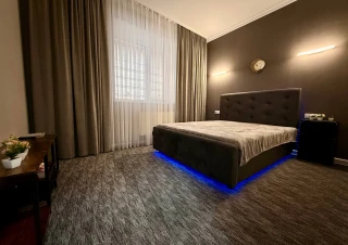 Sec. Centru, str. Armeneasca. 1 camera la sol Apartament. Euroreparatie. Incalzire Autonoma!!!