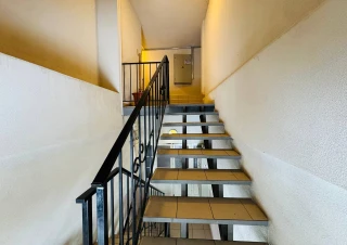 Sec. Riscani, str. Nicolae Dimo. Parc Boris Glavan. 2 camere bilaterala de tip Mansarda. 2 Nivele! Varianta Alba!!!3