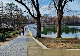 Sec. Riscani, str. Branistii. Parc Boris Glavan. 3 camere + living! Bilaterala. Incalzire Autonoma! Varianta Alba!!!4