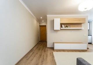 Apartament modern cu 2 dormitoare și living spațios, reparație nouă, complet mobilat – zonă dezvoltată, posibil credit ipotecar7