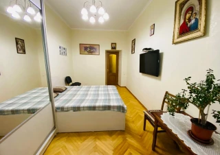 Аренда от 3 месяцев!!! Сдается в аренду 4-комнатная квартира. Двусторонняя. Автономное отопление!!!1