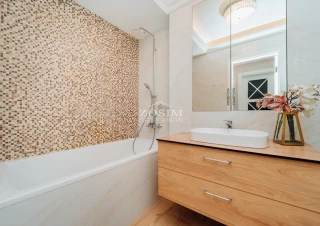 2 camere | Valea Trandafirilor | Astercon12