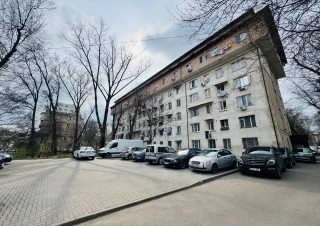 Sec. Riscani, str. Nicolae Dimo. Parc Boris Glavan. 2 camere bilaterala de tip Mansarda. 2 Nivele! Varianta Alba!!!15