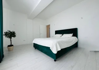 Bloc Nou! Inamstro. Parc! Apartament cu 2 camere. Euroreparație. Mobilat complet! Priveliște superbă!!!8