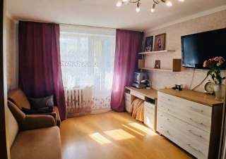 Prima Linie!!! Serie 102! Sec. Poșta Veche, str. Iazului. 3 camere! Reparație cosmetică! Bilateral!!!2
