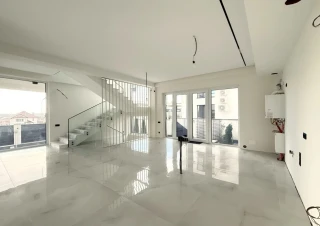 Vînd casă modernă, amplasată pe un teren de 5 ari în sect. Râșcani | str. Victoriei, în apropiere de pădure și cu priveliște spre oraș.13