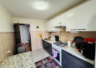 Spre vânzare apartament cu 3 odăi în sectorul Ciocan, str. Maria Drăgan.6
