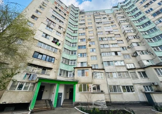 Spre vânzare apartament cu 3 odăi în sectorul Ciocan, str. Maria Drăgan.2