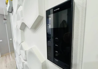 Lagmar Impex! Str. Bogdan Voivod, cartierul Rîșcani, 2 camere + living! Renovare euro! Design individual!3