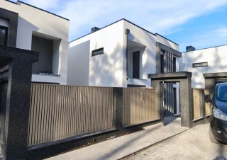 Spre vinzare casa in stil Hi-Tech 180 mp 3 nivele zona verde3