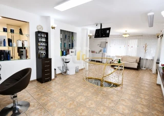 Spațiu comercial de vânzare – Botanica, str. Traian 113