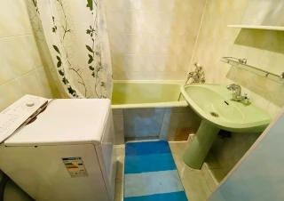 Închiriere pe termen de la 6 luni!!! Parcul Avgan! Sectorul Rîșcani, bulevardul Moscova. 2 camere. Primul rând.15