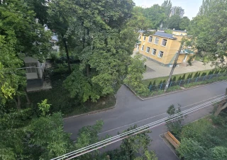 Vanzare, apartament spațios str. Florilor.11