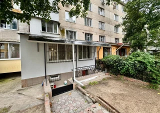 Парк! Сек. Рышканы, ул. Флорилор. 2 комнаты + гостиная. Евро ремонт! Автономное отопление!!!10