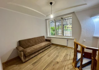 Парк! Сек. Рышканы, ул. Флорилор. 2 комнаты + гостиная. Евро ремонт! Автономное отопление!!!7
