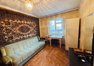 Prima Linie! Sec. Botanica, bd. Traian. Serie Varnita. 3 camere. Bilaterală. Reparație medie!!!5