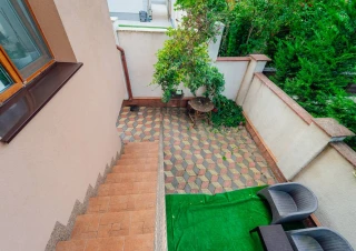 Chirie | TownHouse | Stauceni8