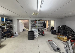 Garaj Comercial | Auto Servicii5