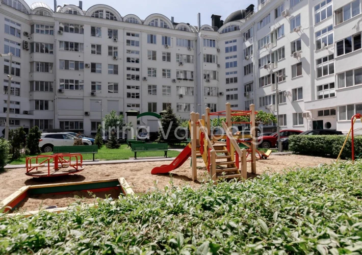 Apartament spațios și modern în sectorul Rîșcani.14