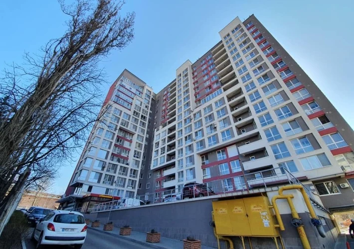 Horus! str. Florilor, sec. Râșcani, 2 cameră + living. Varianta Alba!!!1