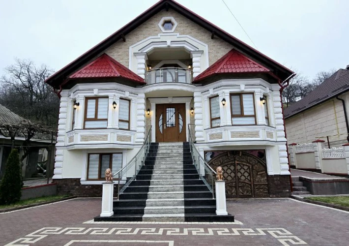🏡 Casă spațioasă, la doar 40 km (30 de minute) de Chișinău1