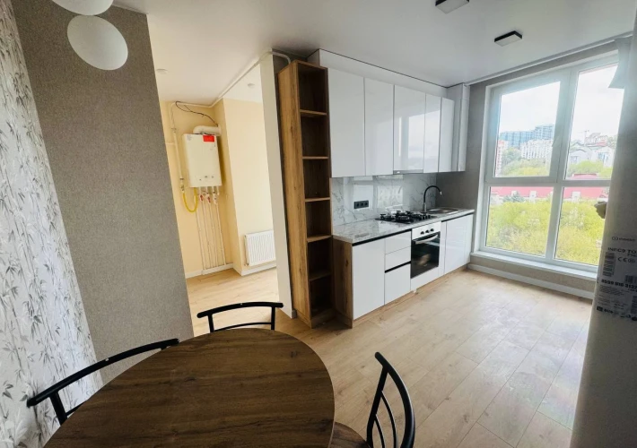 Bloc Nou! Fitness Family SRL „Cornești Residence”! 2 camere + living. Euroreparatie. Priveliste Superba!!!1