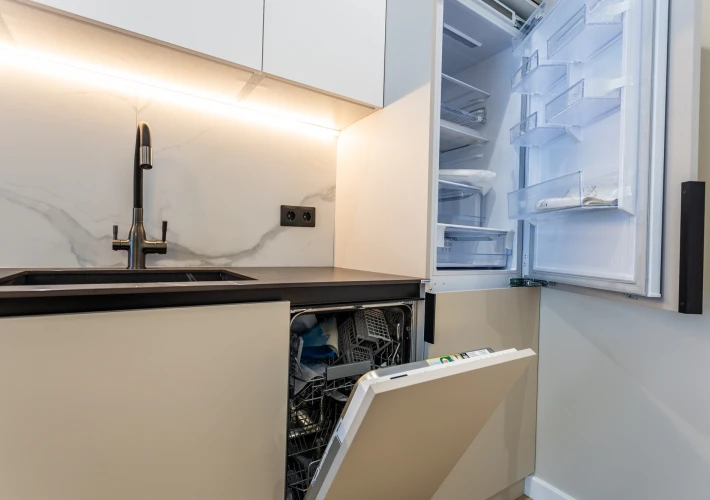 Apartament 2 camere, reparație nouă, mobilat – Complex Artima!3